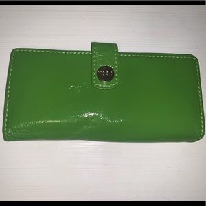 Hobo checkbook wallet - green
